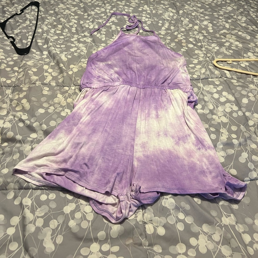Tie-dyed fashion, nova romper